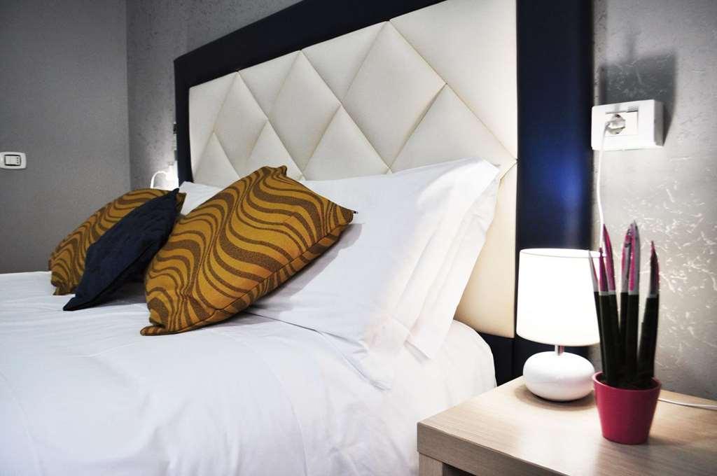 Hotel Gran Sasso & Spa Teramo Værelse billede