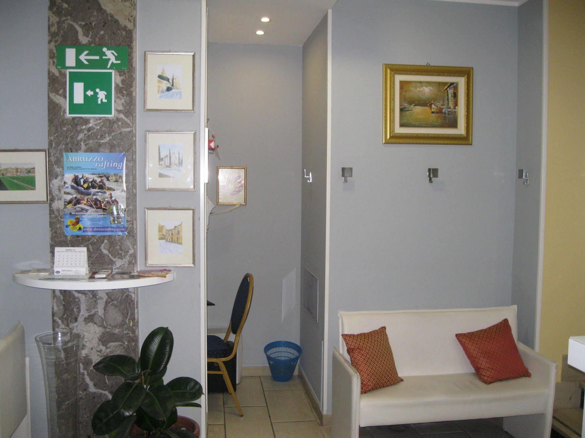 Hotel Gran Sasso & Spa Teramo Eksteriør billede