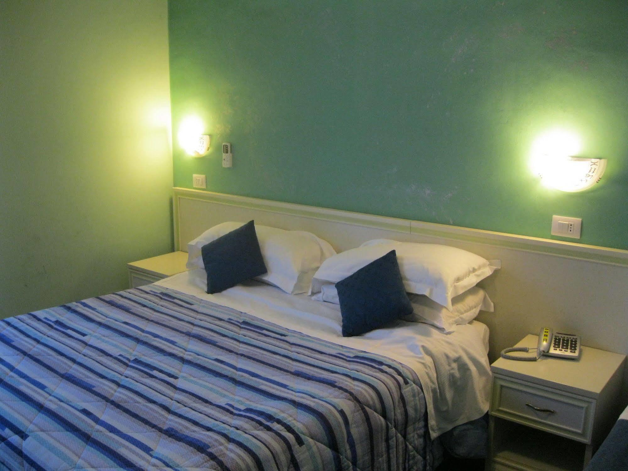 Hotel Gran Sasso & Spa Teramo Eksteriør billede