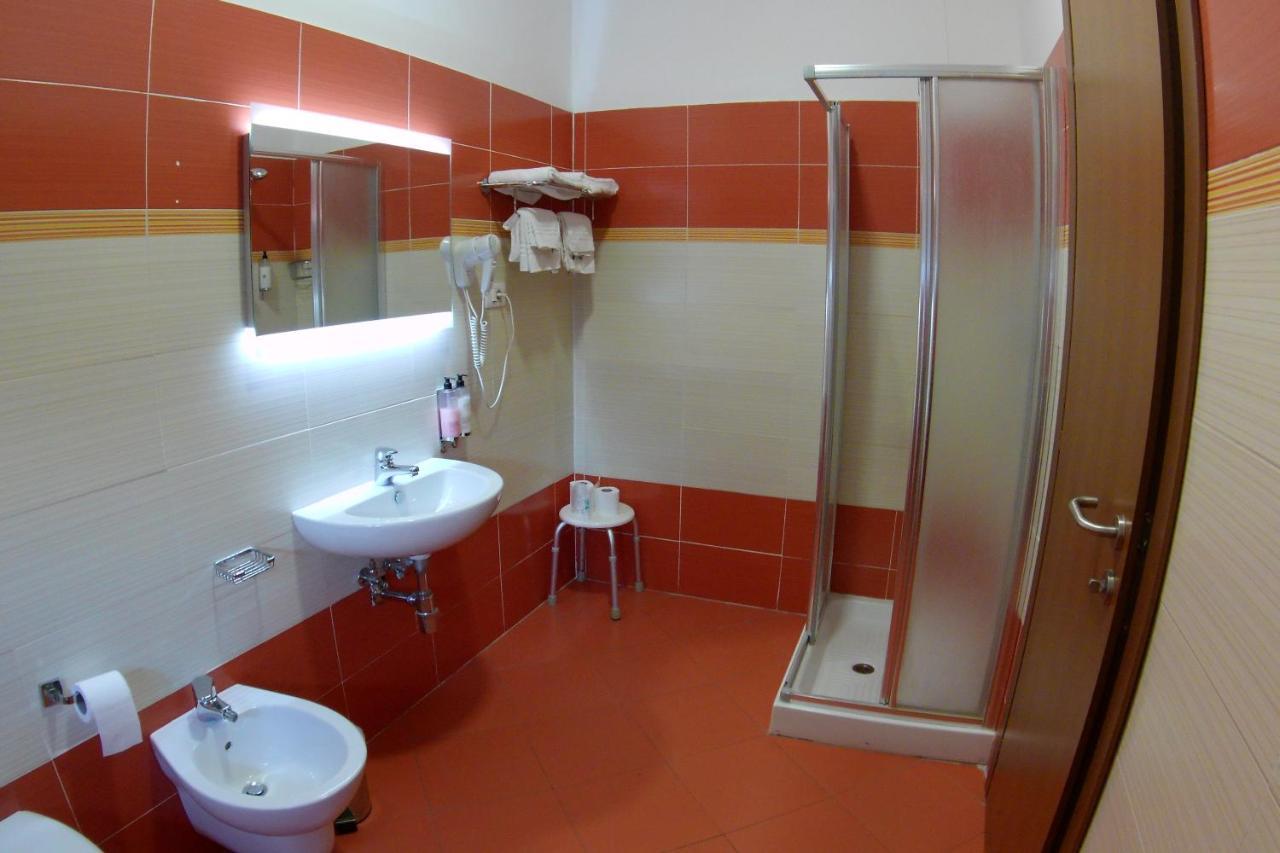 Hotel Gran Sasso & Spa Teramo Eksteriør billede